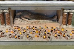 Altar-1